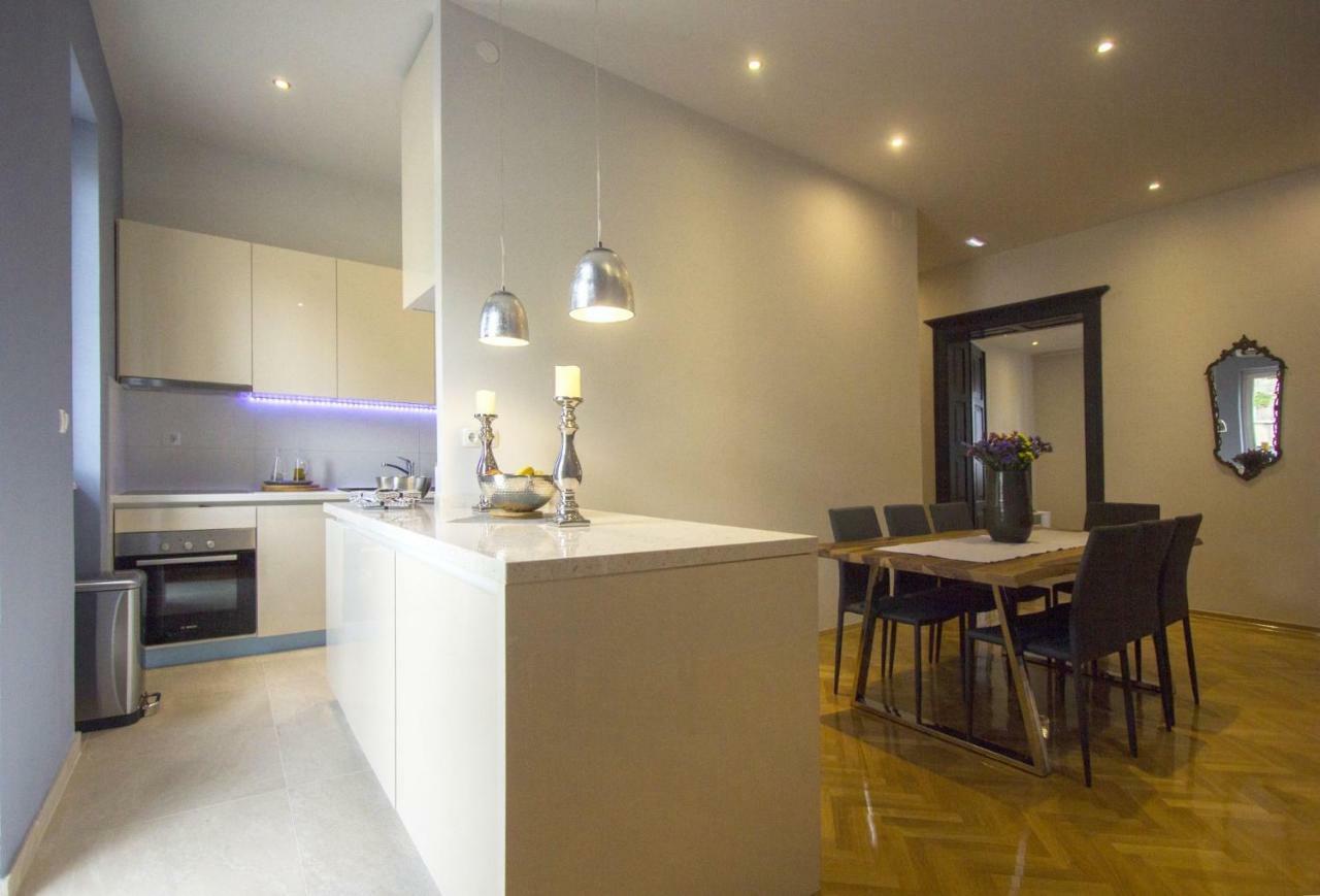 La Bayadere Apartment สปลิท ภายนอก รูปภาพ